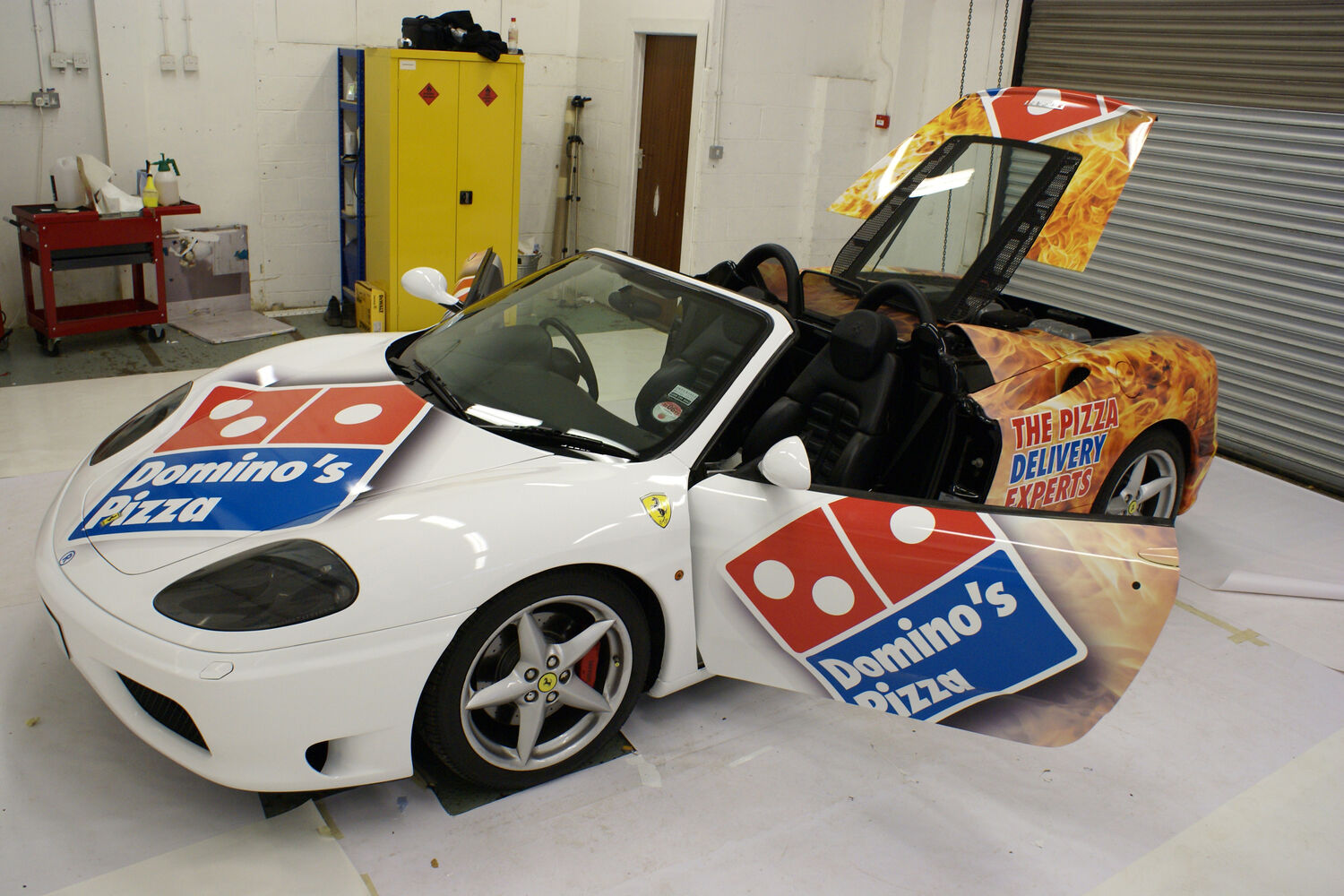 Dominos Pizza - Ferrari 360 Spider