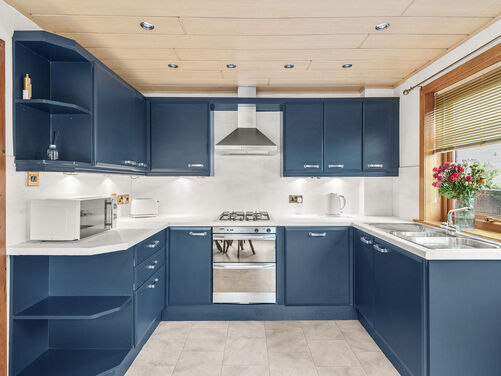 Kellie Place, Alloa, FK10 2DW