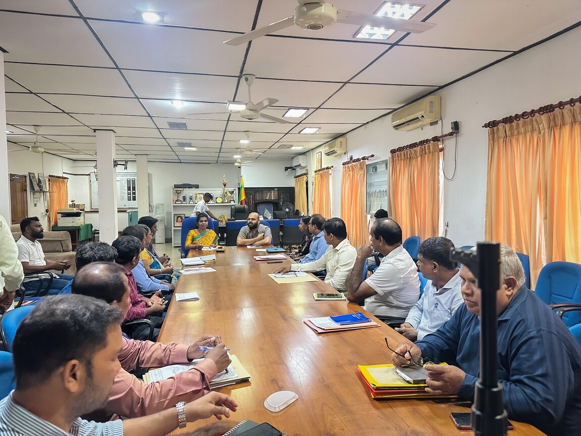 மட்டக்களப்பு மாவட்டத்தில்  தீர்க்கப்படாத பிரச்சினைகளுக்கு சிறப்புக்கூட்டம்