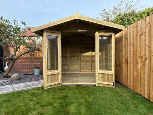 #SHA085 8x8 Apex Summer House