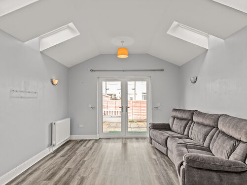 Kincardine Road, Carronshore, FK2 8AE