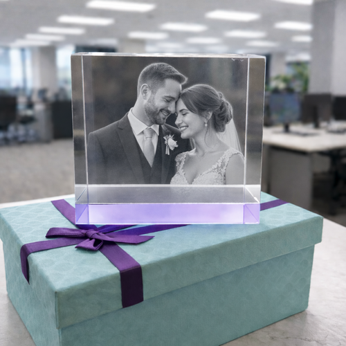 The New Superb Duloch HINT OF LILAC  12x8x6cm Crystal Block