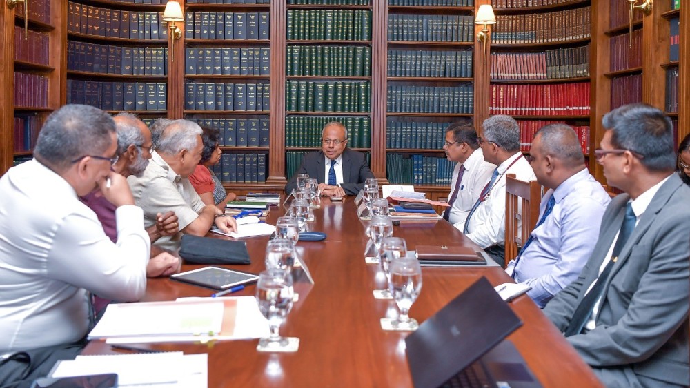 யானை-மனித மோதலைக் கட்டுப்படுத்த இரண்டு  முன்னோடித் திட்டங்கள்