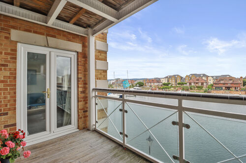 Golden Gate Way, Eastbourne