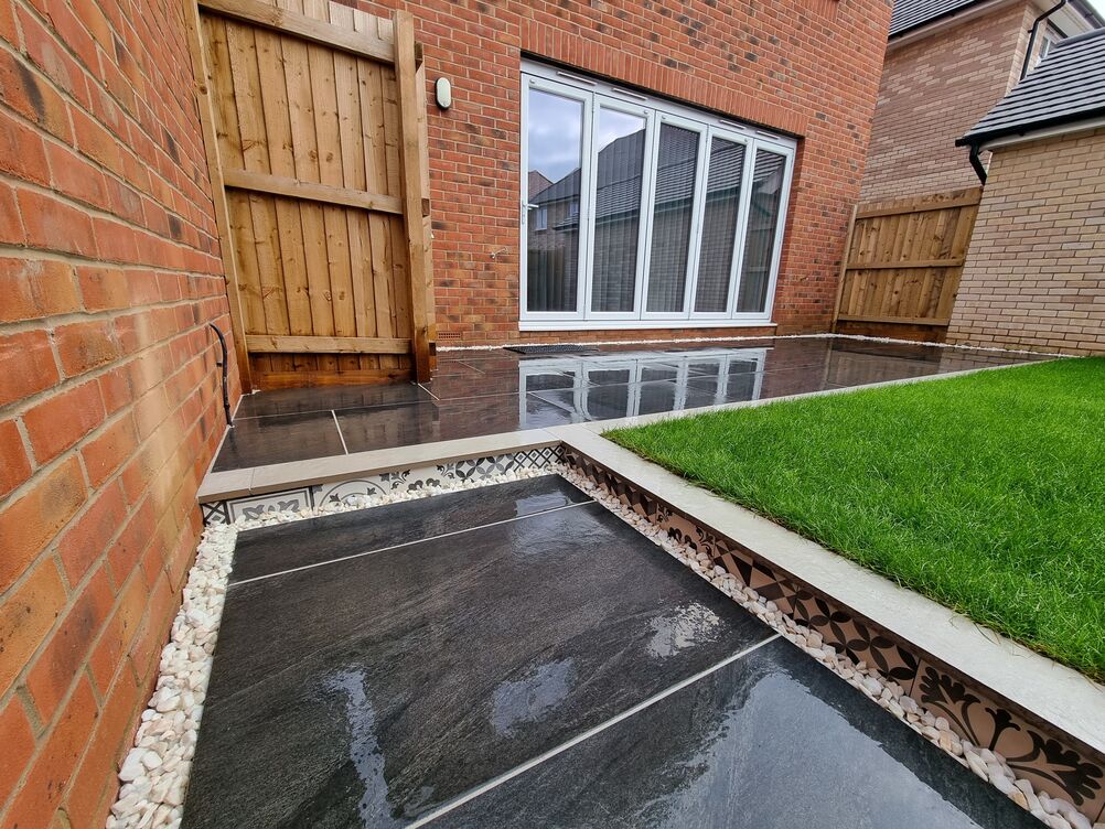 Gallery | Hd Landscaping | Landscape Gardening | Garden Maintenance Leighton Buzzard | Garden Design Bedfordshire