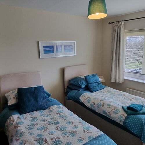 Albemarle Gate 3 Bedroom 2 Bathroom House Overlooking Pittville Park