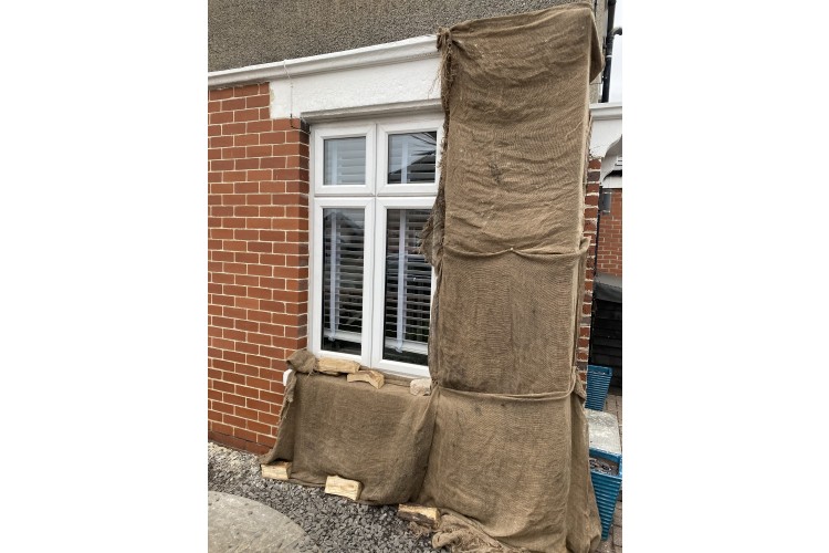 Muscle Stone & Brick Solutions | Stonework masonry builder -Reponiting-repair Cardiff | Brickwork builder -repointing -repair-Cardiff | Garden walls-extensions-patios-garages-porches-garden kitchen ovens-home structural repairs-BBQ.cardiff