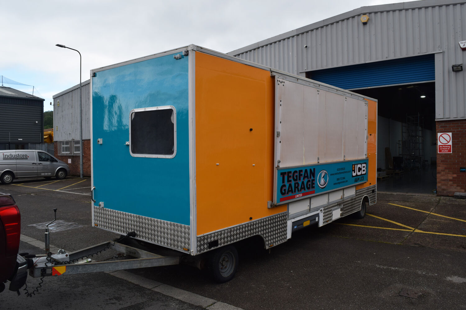 A & M Motors - Exhibition Trailer