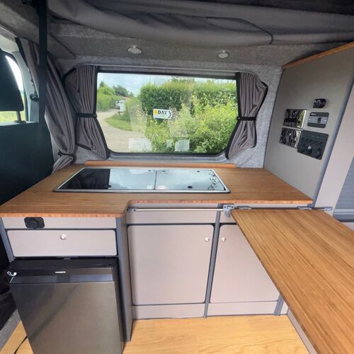 Gallery | Campervan Conversion Specialists Essex | One Five Two Vehicle Conversions