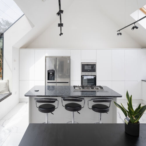 The Oaks, Watford WD19 4LR