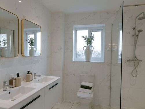 Trevalyn Place, Rossett