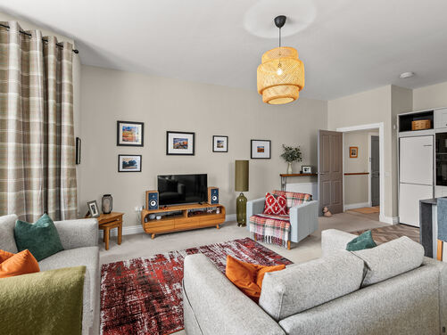 Flat 3, Carrongrove House, Stein Crescent, FK6 5FP