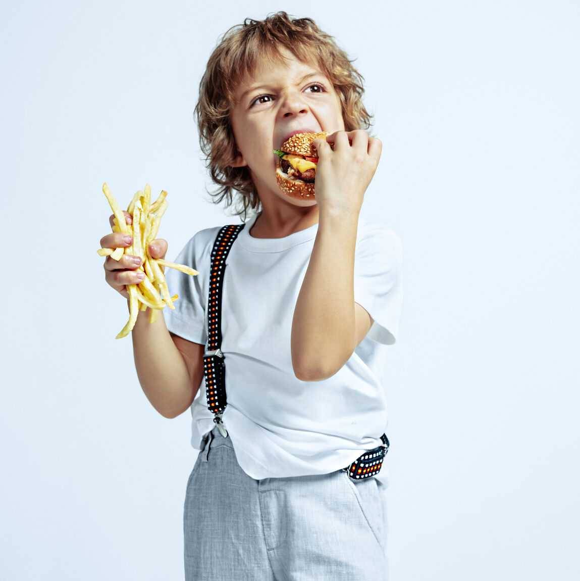 How to Introduce New Foods Without a Battle