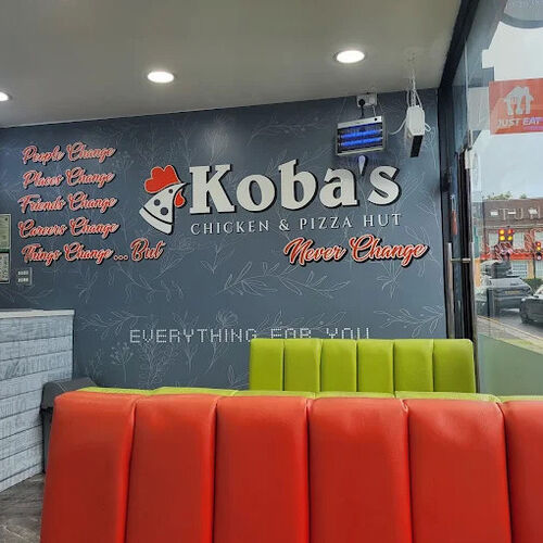 10 Halliwick Court Parade, Woodhouse Road, London N12 0NB