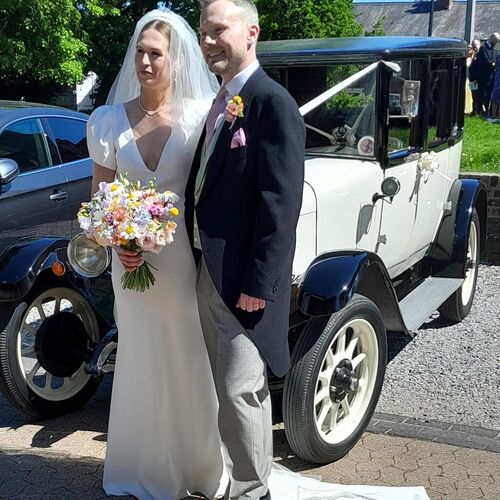 Gallery | Wedding Cars Harpenden, St Albans, Watford, Hemel Hempstead | Heritage Classic Cars