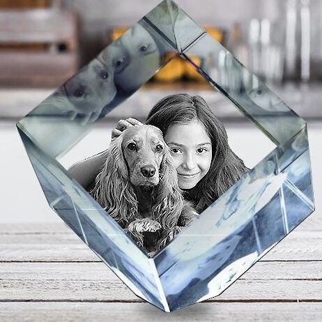 The Amazing 3D lona 8x8x8cm Crystal Cube