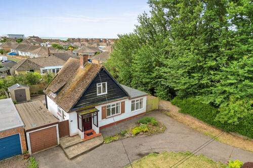 Eastbourne Road, Pevensey Bay
