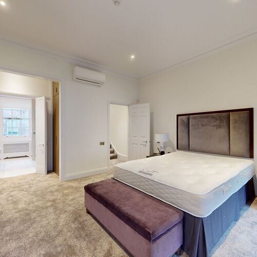 Trevor Place, London, SW7