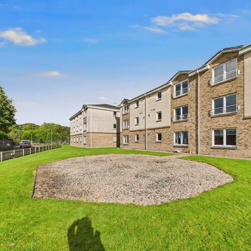 15 Cocklebie Road, Stewarton