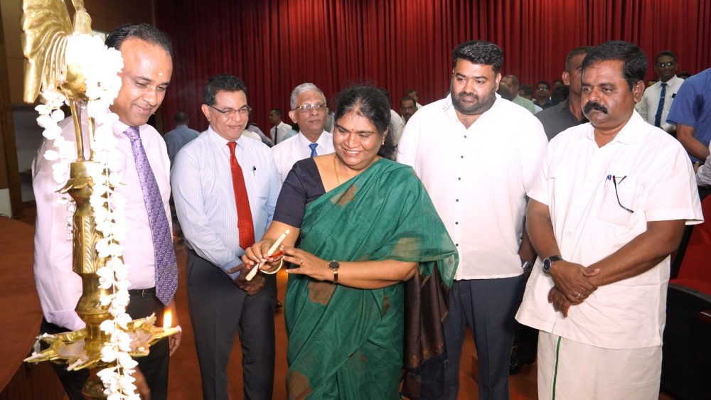 வட மாகாண சுகாதார துறையில் ஆளணிப் பற்றாக்குறை ஆளுநர் கோரிக்கை