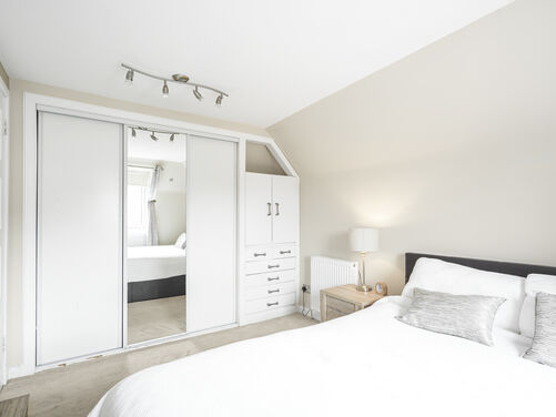 Garvally Crescent, Alloa, FK10 2LZ