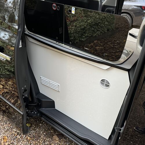 2009 Toyota Alphard Camper Van Auto 4 Berth 2.4 Petrol - Pro Conversion