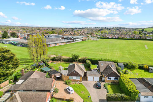 Glen Close, Polegate