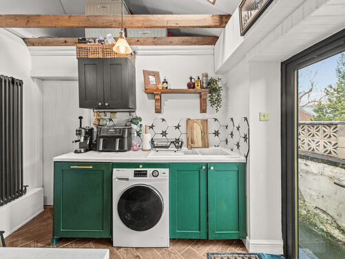 Russel Street, Falkirk, FK2 7HU