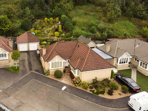 Sneddon Place, Airth, FK2 8GH