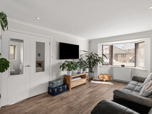 Dundee Place, New Carron, FK2 7SA