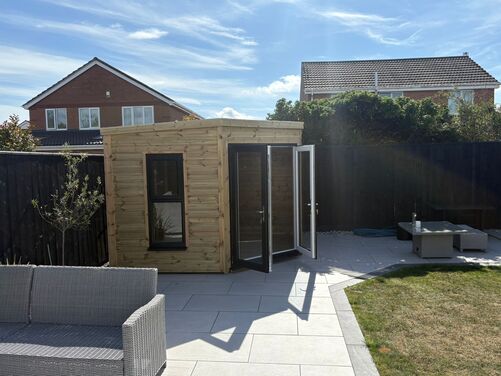 #PVC052 10x10 Corner Summer House