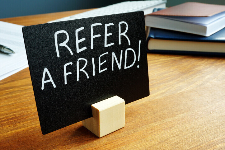 Refer a Friend 推荐朋友