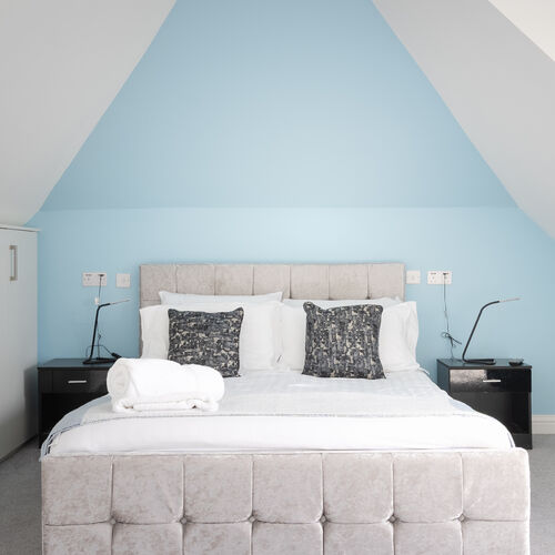 The Oaks, Watford WD19 4LR