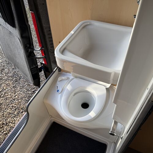 2009 Citroen Relay Camper Van 2 Berth SWB - Purple - Pro conversion