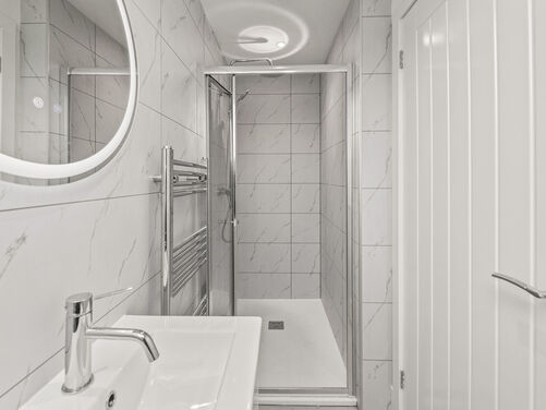 Auchinbaird, Sauchie, FK10 3HB