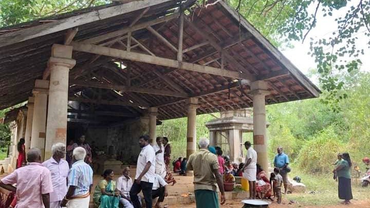 கீரிமலை கிருஷ்ணர் ஆலயத்தில் பக்தர்கள் வழிபடுவதற்கு அனுமதி