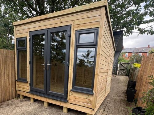 #PVC083 10x10 Pent Summer House