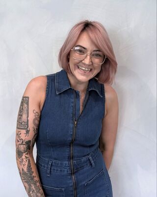 Team | CHAIR SALONS CARDIFF BAY HAIRDRESSER | CHAIR RENTAL FREELANCE HAIR SALON | AWARD WINNING HAIRDRESSERS CARDIFF | RENT A CHAIR HAIR SALON CARDIFF | LGBTQ+ HAIRDRESSER | GENDER NEUTRAL HAIRDRESSER | BEST HAIRDRESSERS CARDIFF
