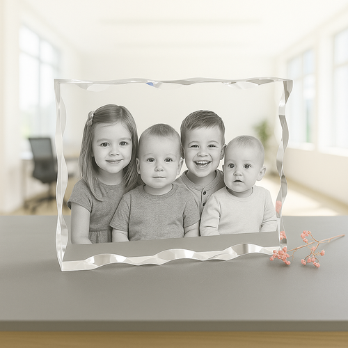 The Amazing 160x120x25mm 3D Staffa Scallop Edge Photo Frame