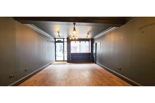 Shop Premises, 5 Gallowgate, Rothesay, Isle of Bute, PA20 0HR