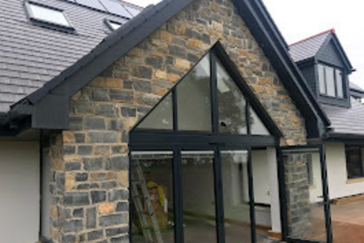 Muscle Stone & Brick Solutions | Stonework masonry builder -Reponiting-repair Cardiff | Brickwork builder -repointing -repair-Cardiff | Garden walls-extensions-patios-garages-porches-garden kitchen ovens-home structural repairs-BBQ.cardiff