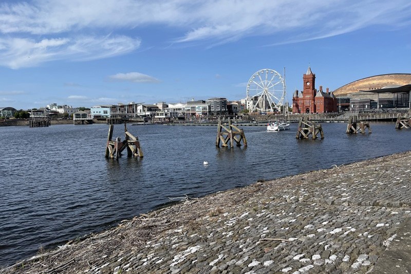 The Benefits of Living in Cardiff Bay: A Perfect Blend of Modern Living and Coastal Charm