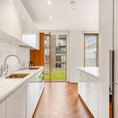 3 Viaduct Gardens, London, SW11