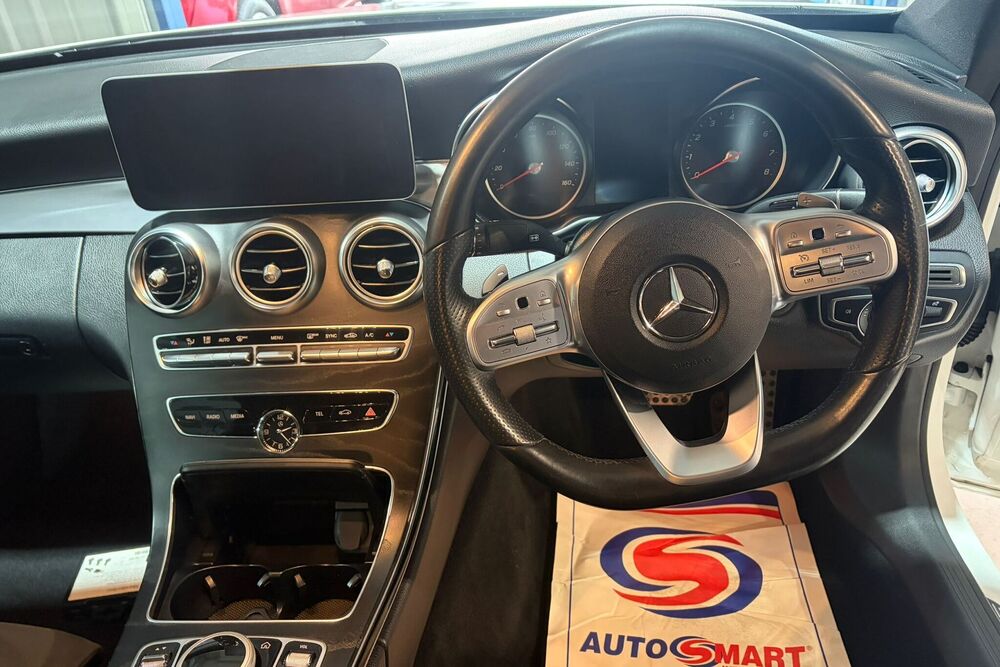 MERCEDES-BENZ C CLASS C200 AMG Line
