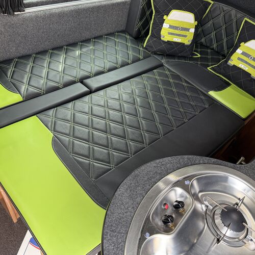 2014 VW Transporter T5 T30 Startline 2.0TDi - Viper Green