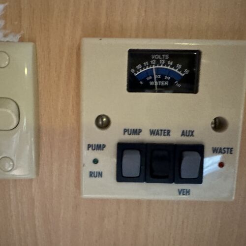 Elddis Avantgarde 100 Motorhome 5 Berth - 2002 Peugeot Boxer 2.0HDi