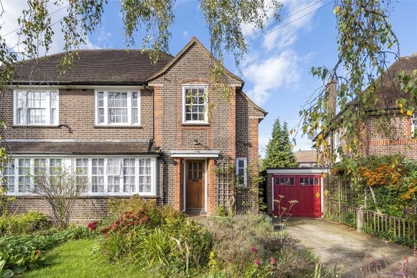 Surveying Arts and Crafts Properties.