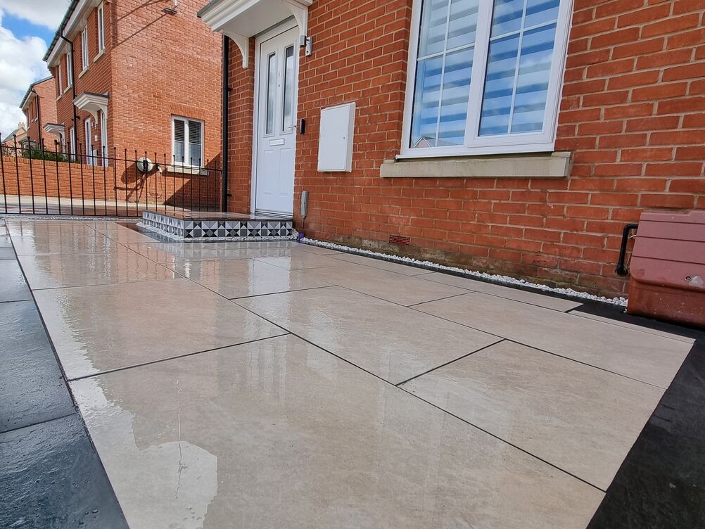 Gallery | Hd Landscaping | Landscape Gardening | Garden Maintenance Leighton Buzzard | Garden Design Bedfordshire