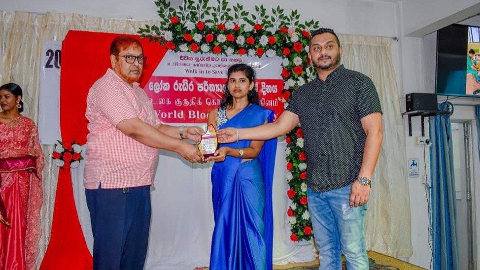 உலக குருதி கொடையாளர் தினத்தில் குருதி கொடையாளர்கள் கெளரவிப்பு