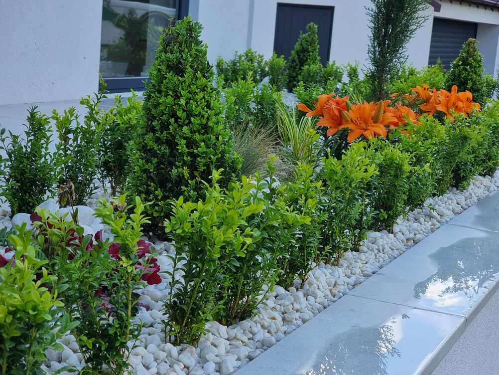 Gallery | Hd Landscaping | Landscape Gardening | Garden Maintenance Leighton Buzzard | Garden Design Bedfordshire